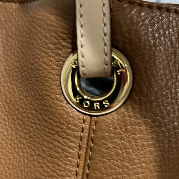 Michael Kors Tote bag - Picture 3 of 12